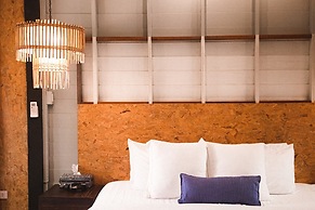 Sichon Cabana Beach Resort