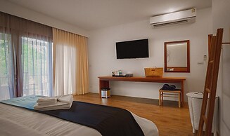 Sichon Cabana Beach Resort