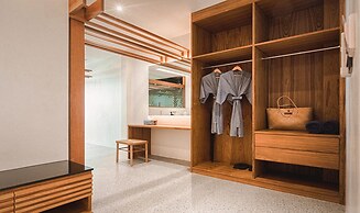 Sichon Cabana Beach Resort