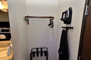 Cobblestone Inn & Suites - Manning