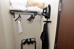 Cobblestone Inn & Suites - Manning