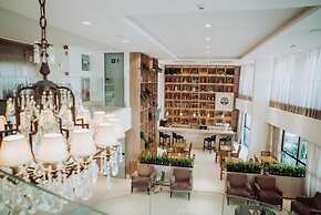 Manaíra Hotel