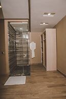 New Art's DownTown Hotel