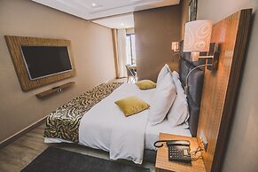 New Art's DownTown Hotel