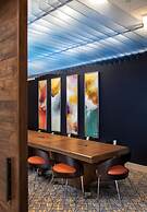 Holiday Inn Express & Suites East Peoria - Riverfront by IHG