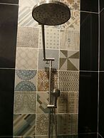 Bird Day Boutique Hotel