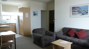 Glenelg Holiday Apartments