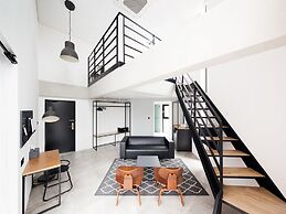 Gangneung Boutique Hotel Bombom