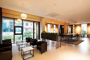 Gangneung Boutique Hotel Bombom