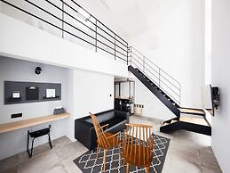 Gangneung Boutique Hotel Bombom