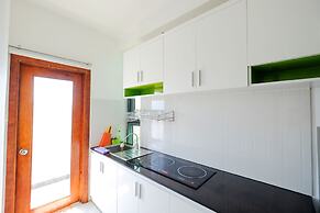 Sunrise Ocean View Apartment