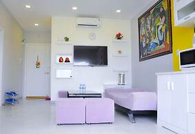 Sunrise Ocean View Apartment