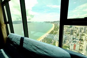 Sunrise Ocean View Apartment