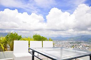 Sunrise Ocean View Apartment