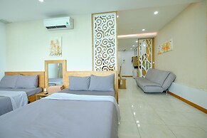 Sunrise Ocean View Apartment