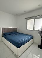 Sunrise Ocean View Apartment
