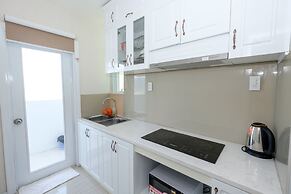 Sunrise Ocean View Apartment