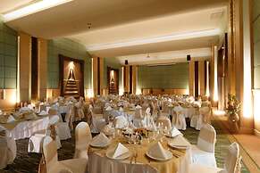 A-One The Royal Cruise Hotel Pattaya