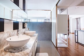 A-One The Royal Cruise Hotel Pattaya