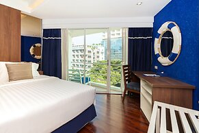 A-One The Royal Cruise Hotel Pattaya