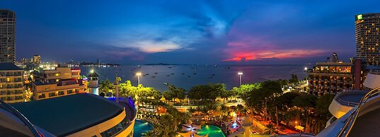 A-One The Royal Cruise Hotel Pattaya