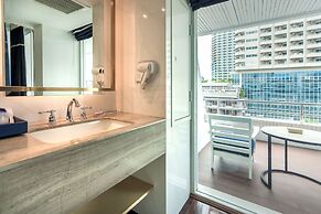 A-One The Royal Cruise Hotel Pattaya