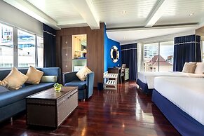 A-One The Royal Cruise Hotel Pattaya