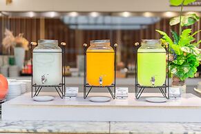 A-One The Royal Cruise Hotel Pattaya