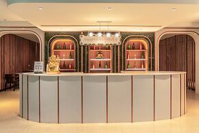 A-One The Royal Cruise Hotel Pattaya