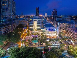 A-One The Royal Cruise Hotel Pattaya