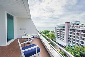 A-One The Royal Cruise Hotel Pattaya