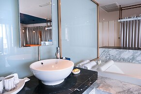 A-One The Royal Cruise Hotel Pattaya