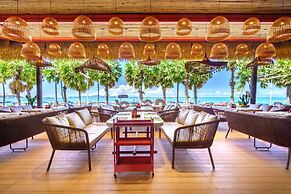 A-One The Royal Cruise Hotel Pattaya