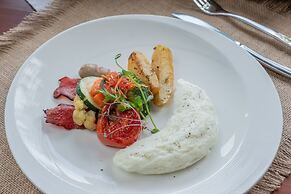 The Kayon Valley Resort Ubud