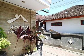 Kondra Premiere Guest House Kuta