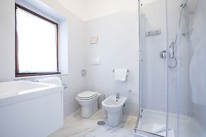 Il Monastero Collection