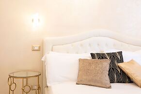 Il Monastero Collection