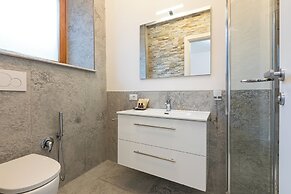 Il Monastero Collection