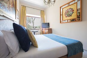 Il Monastero Collection