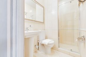 Rotas on Krasnoarmeyskaya