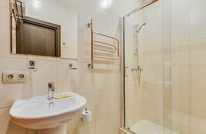 Rotas on Krasnoarmeyskaya