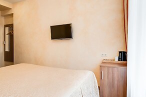 Rotas on Krasnoarmeyskaya