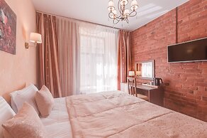 Rotas on Krasnoarmeyskaya