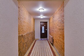 Rotas on Krasnoarmeyskaya