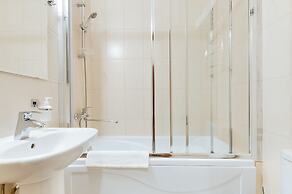 Rotas on Krasnoarmeyskaya