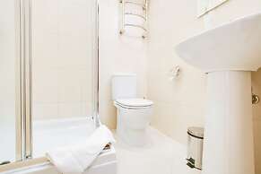 Rotas on Krasnoarmeyskaya