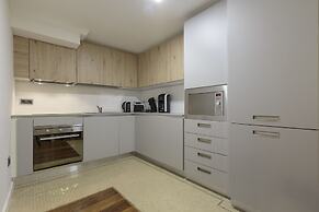 The Queen Luxury Apartments Villa Vinicia