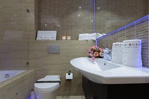 The Queen Luxury Apartments Villa Vinicia