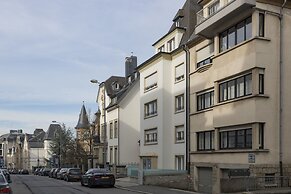 The Queen Luxury Apartments Villa Vinicia