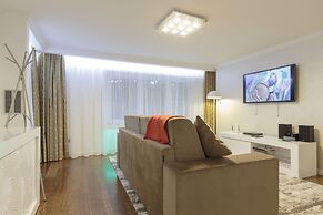 The Queen Luxury Apartments Villa Vinicia